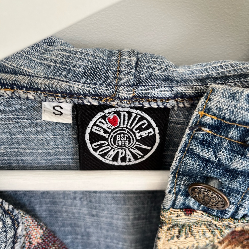 Jacket - Picture 3 of 3